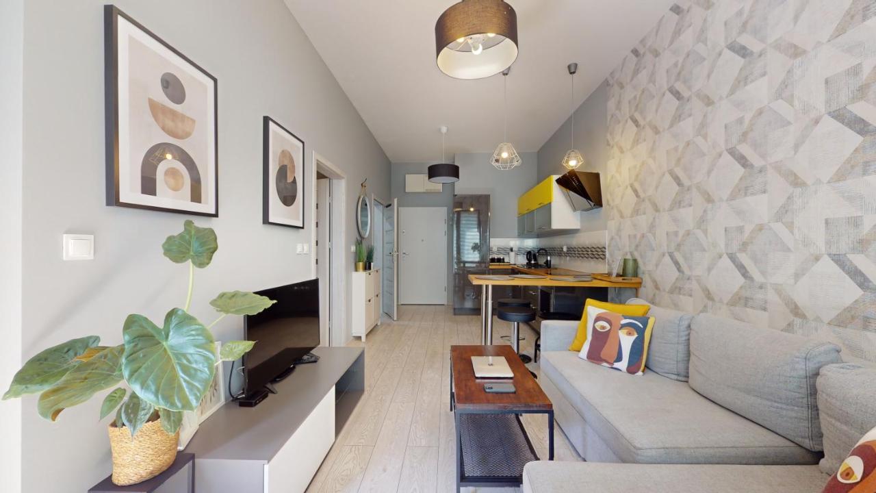 Wroapart-Pl Prince Witold Apartments Near The Market Square 43 Ksiecia Witolda Street Вроцлав Экстерьер фото