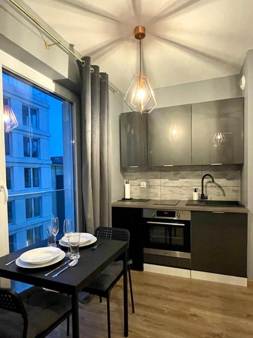 Wroapart-Pl Prince Witold Apartments Near The Market Square 43 Ksiecia Witolda Street Вроцлав Экстерьер фото